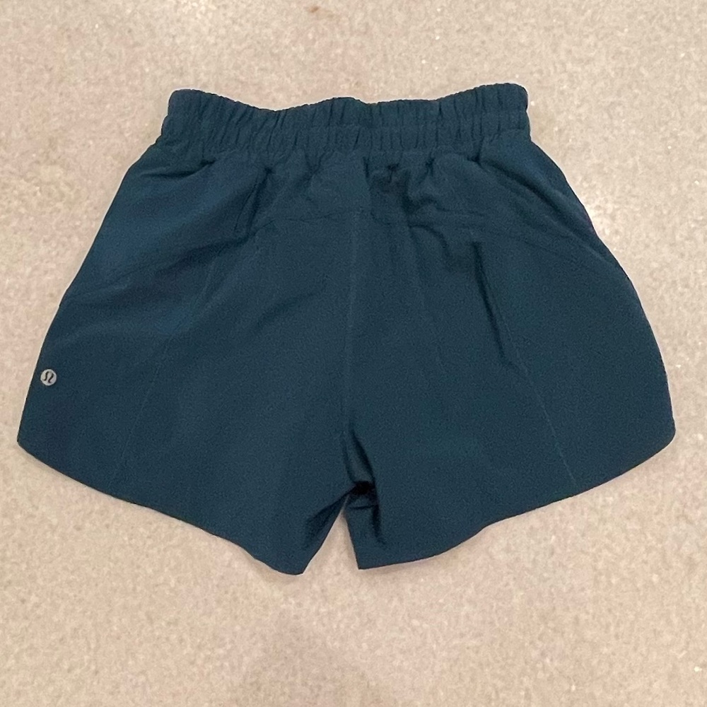 LULULEMON TEAL SHORTS SZ 8